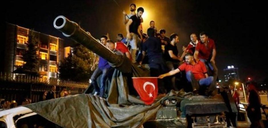 15 Temmuz'un ekonomiye faturası ağır oldu! 500 milyar dolarlık b&uuml;y&uuml;k kaybın &ouml;teki y&uuml;z&uuml;