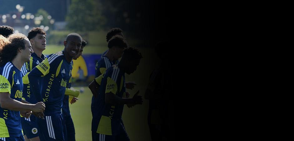 Fenerbah&ccedil;e'nin yıldızı ayrılıyor! &Uuml;lkesinin takımıyla g&ouml;r&uuml;şmeler başladı