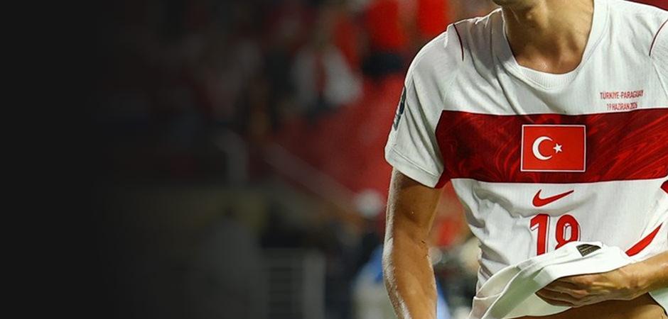 Roma'nın rotası milli futbolcu oldu! Zeki &Ccedil;elik'in yerine istiyorlar