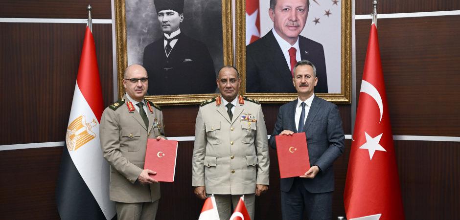 T&uuml;rkiye ve Mısır&rsquo;dan savunmada kritik adım! İmzalar atıldı