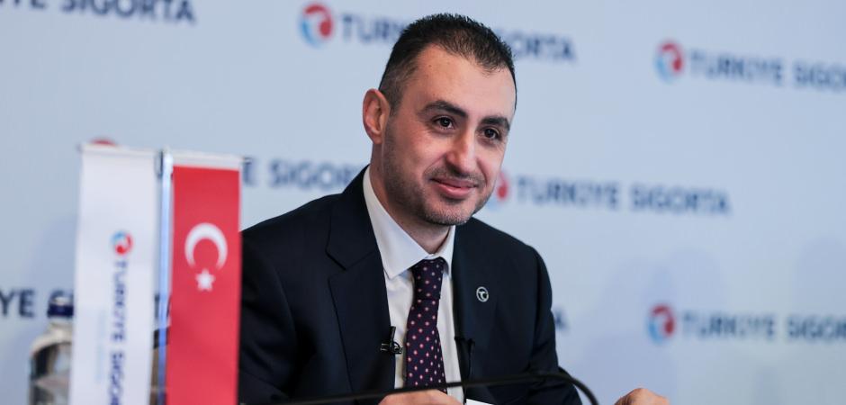 T&uuml;rkiye Sigorta Genel M&uuml;d&uuml;r&uuml; Taha &Ccedil;akmak istifa etti