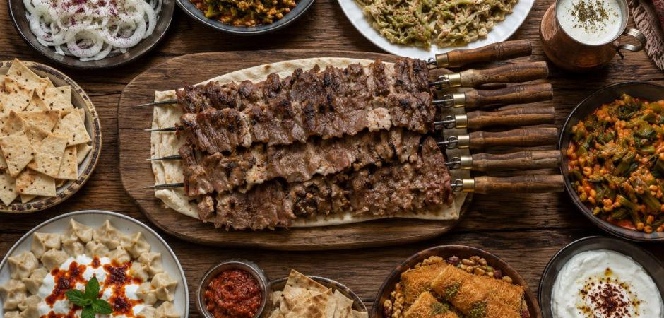 Erzurum&rsquo;da 4. kez lezzet ve k&uuml;lt&uuml;r ş&ouml;leni: Cağ kebabından kadayıf dolmasına 39 durak!