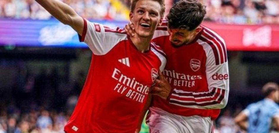 Sezonun ilk kupası Arsenal'ın! Yeni transfer alev aldı: City'yi sahadan sildiler