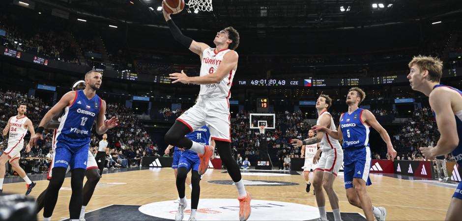 &Ccedil;ekya'yı devirdik! 12 Dev Adam, Supercup'ta &uuml;&ccedil;&uuml;nc&uuml;