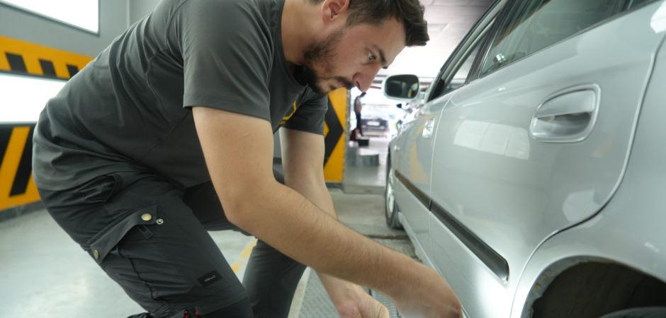 İkinci el ara&ccedil; alacaklar dikkat: Ekspertiz uzmanı uyardı: 10 yıl sonra bile el konulabilir