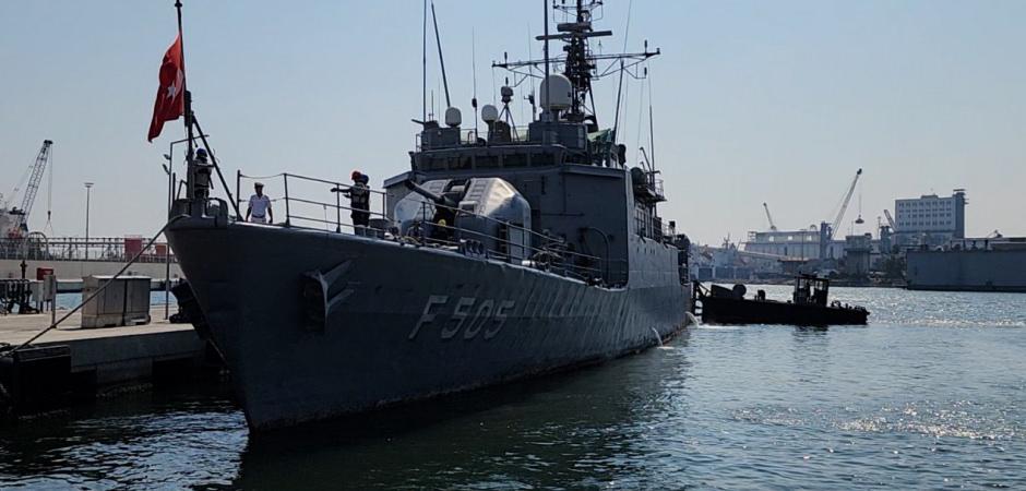 Mersin Tersanesi b&uuml;y&uuml;yor! Donanma i&ccedil;in yeni gemiler inşa edilecek