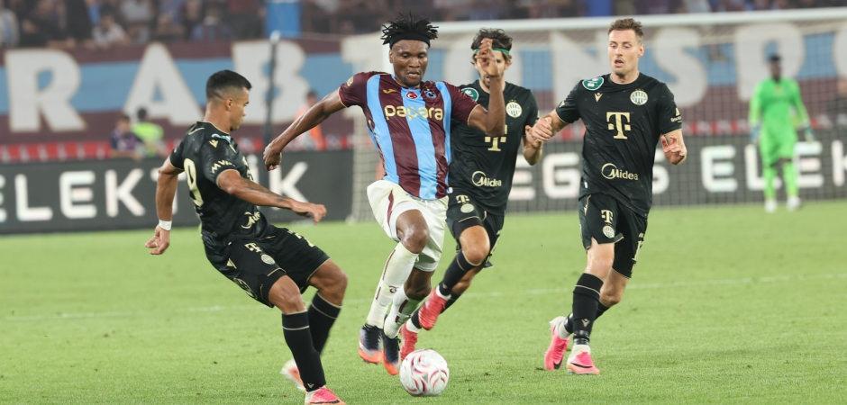 Trabzonspor'un Ferencvaros ma&ccedil;ı kamp kadrosu a&ccedil;ıklandı