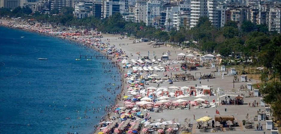 Antalya&rsquo;da turizm patlaması! 2 bin 709 tesis, 600 bin yatak!