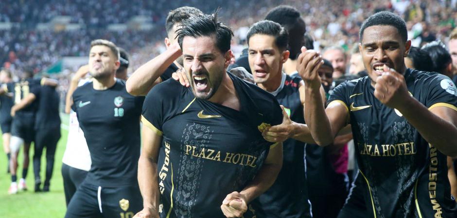 Salah'ın gol&uuml; yetmedi! Amedspor, Trabzonspor'u 90'da devirdi