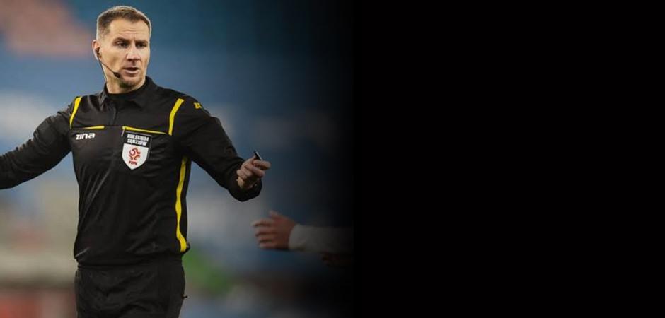 Son dakika: Beklenen oldu! Fenerbah&ccedil;e-Beşiktaş ma&ccedil;ına yabancı VAR hakemi...