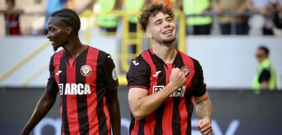 &Ccedil;orum FK'dan S&uuml;per Lig'deki ilk zafer!