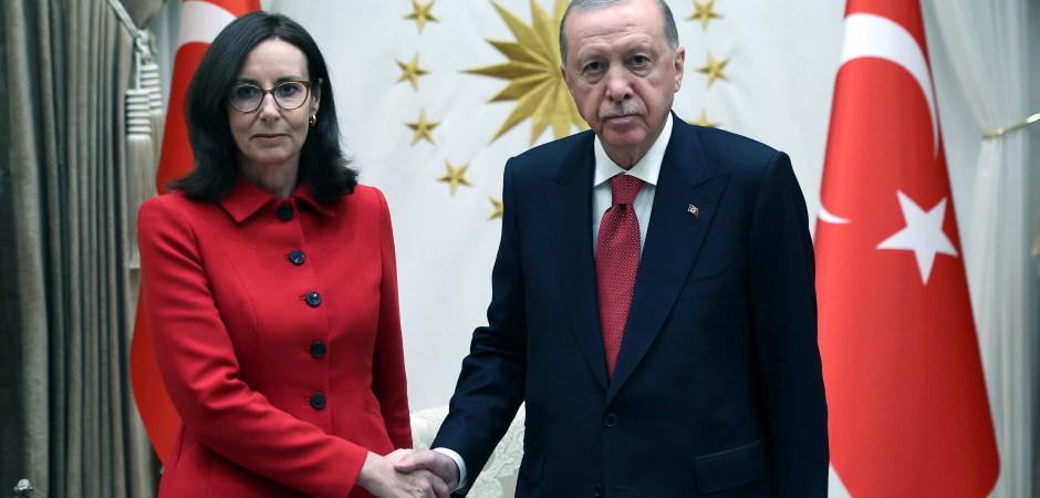 T&uuml;rkiye-İngiltere ilişkilerinde yeni d&ouml;nem! Ticaret anlaşması i&ccedil;in kritik a&ccedil;ıklama geldi