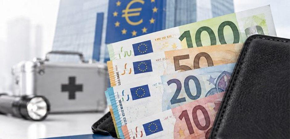 Avrupa Merkez Bankası'ndan &ccedil;ağrı: Elinizde nakit bulundurun!