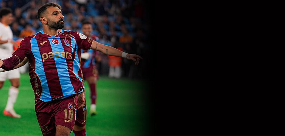 6 ma&ccedil;ta S&uuml;per Lig&rsquo;e damga vurdu! G.Saray ma&ccedil;ında hat-trick...
