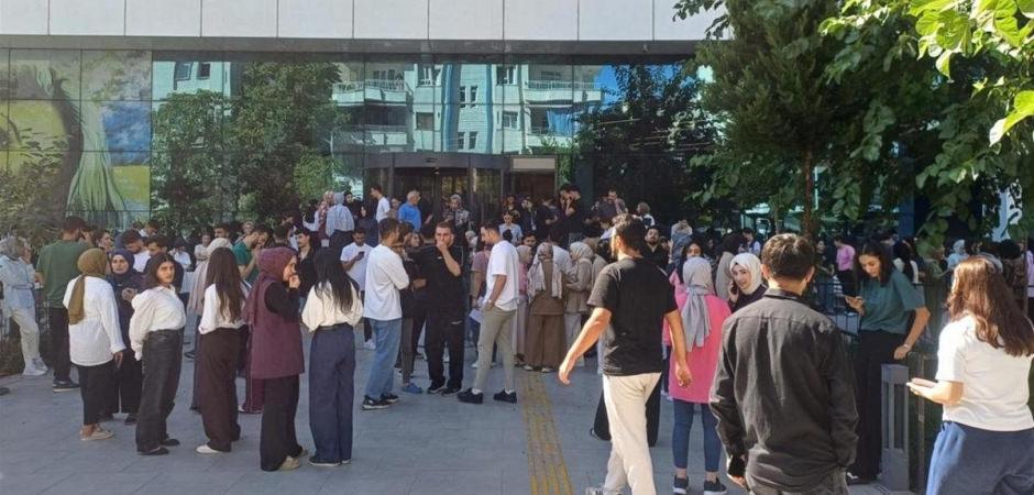 Depremden etkilenen illere 10 milyon lira kaynak!