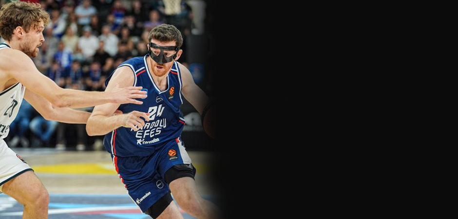 Anadolu Efes Real Madrid'i devirdi!
