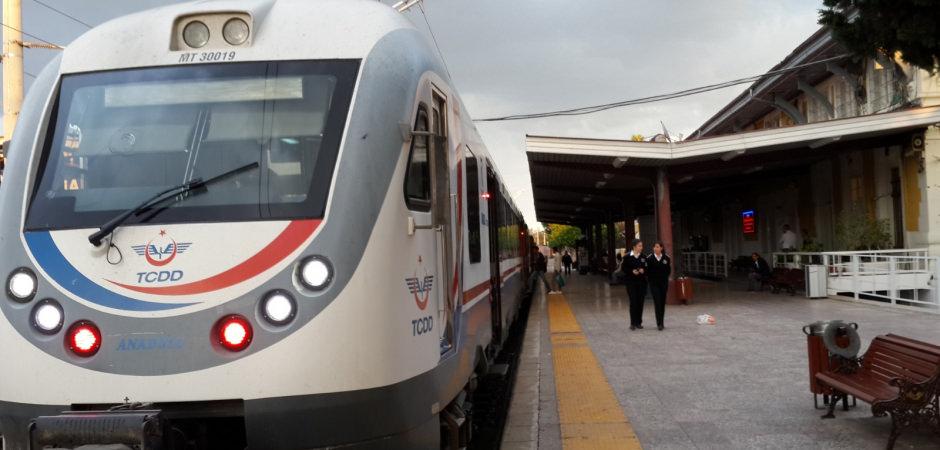 Engelli, gazi ve şehit yakınlarına &uuml;cretsiz tren bileti kolaylığı! 29 Ekim'de başlıyor...