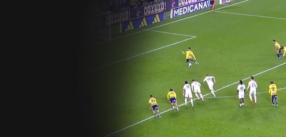 Kadık&ouml;y'de ilgin&ccedil; anlar! Penaltı, ofsayt, penaltı, gol iptali...