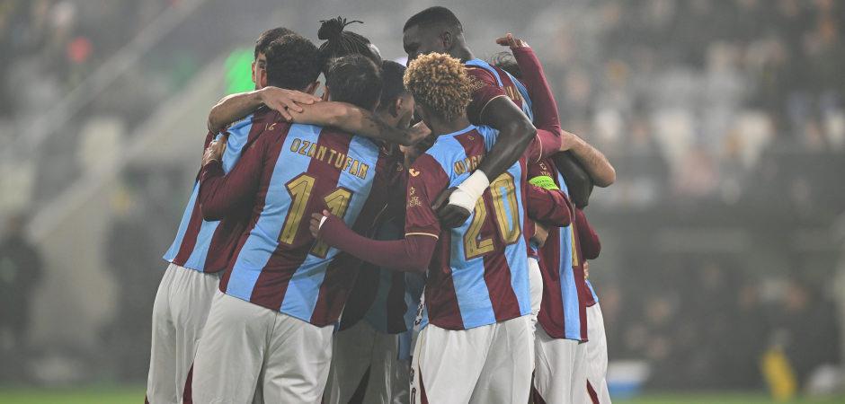 Sahne yine Salah'ın! Trabzonspor, Avrupa'ya farklı başladı