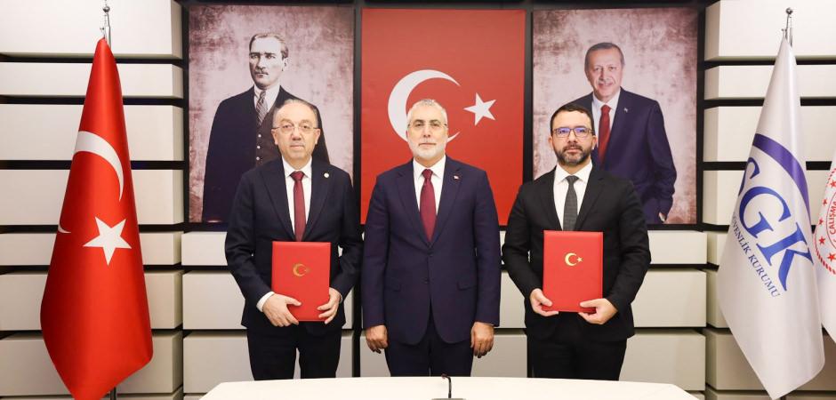 Eczacılara y&ouml;nelik yeni d&uuml;zenleme! SGK ile TEB el sıkıştı...