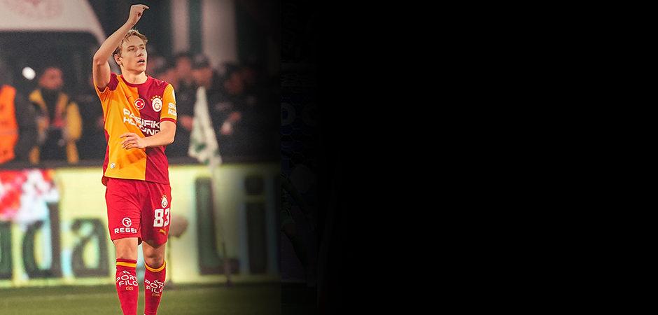 Fenerbah&ccedil;e efsanesi Aleksey Batrakov'u &ouml;ve &ouml;ve bitiremedi!