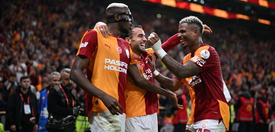 Osimhen b&ouml;yle istedi! Galatasaray'dan Fenerbah&ccedil;e'ye derbi darbesi