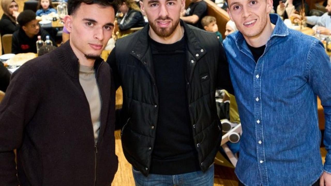 Orkun Kökçü, takım arkadaşları ile stadyumda iftar verdi Tüm Spor