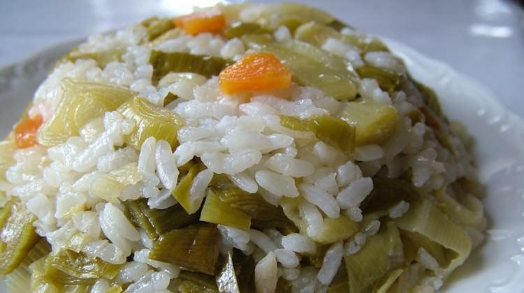 Pırasalı Pirinç Pilavı Tarifi - Tarifler Haberleri