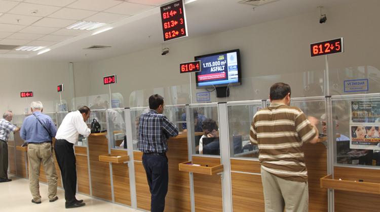 19 Mayıs Bankalar, PTT, Vergi dairesi, Noter, açık olacak ...
