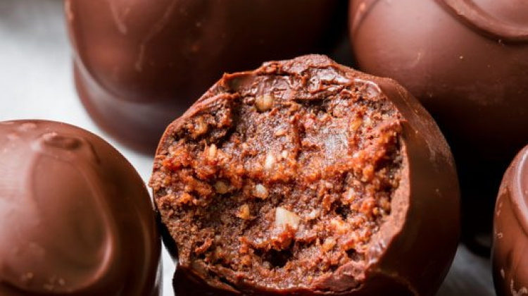 Hurmalı çikolata topları tarifi Yemek Haberleri