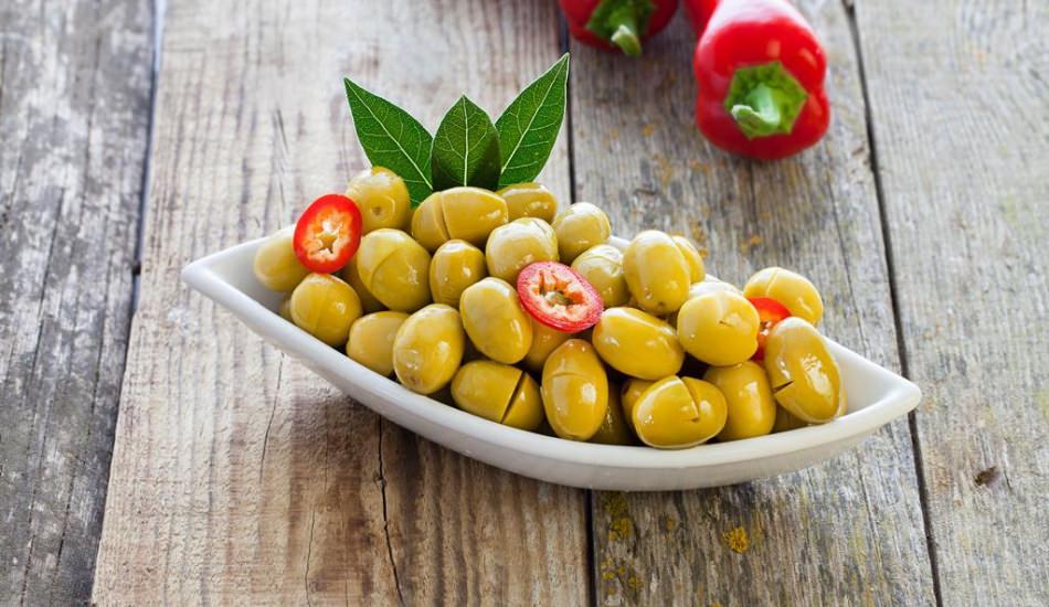 Yeşil zeytinin faydaları nelerdir? Sahurda zeytin yerseniz ...
