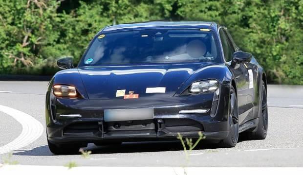 2021 Porsche Taycan Cross Turismo'nun görselleri ...