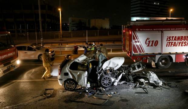 Kamyona arkadan çarptı! Aracın motoru bile koptu! Ölü ve yaralı - Vimarsana News