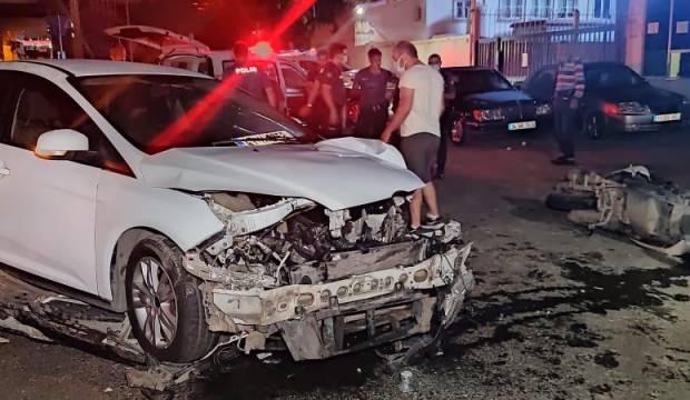Gaziosmanpaşa'da otomobil ile motosiklet çarpıştı: 1'i ağır 2 kişi yaralandı - Vimarsana News