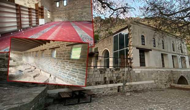 Diyarbakır'da ecdat mirası camiye ayakkabıyla giriliyor iddiası 