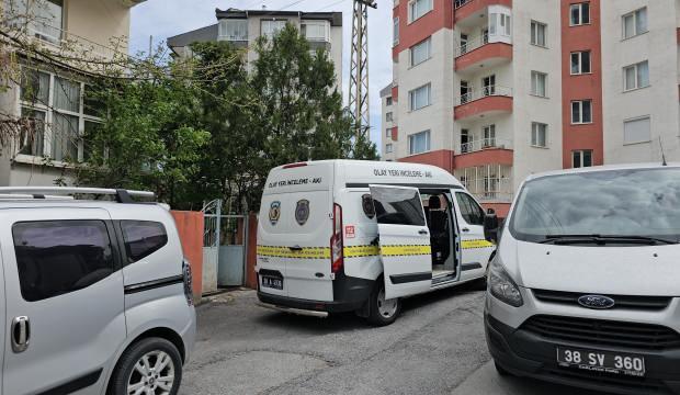 Kayseri'de evlat dehşeti: Babasını bıçaklayarak öldürdü!
