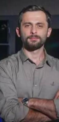 'Giderek popülerleşen araç kaplamada kırmızı ve mavi tonları dikkat çekiyor'