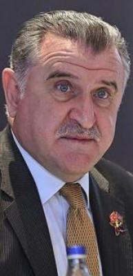 Bakan Bak&rsquo;tan parak&uuml;rek milli sporcular i&ccedil;in tebrik mesajı