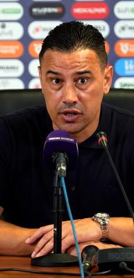 Çağdaş Atan'dan ilk haftada takımına sert eleştiri