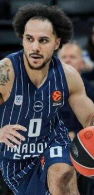 Milli yıldızdan kötü haber! 8 hafta oynamayacak