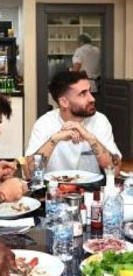 İddia: 'Rafa Silva kimseye selam vermeden masaja gidiyor'