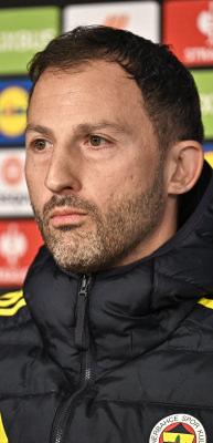 Tercümana ihtiyaç duymadı: Tedesco'nun samimi anları