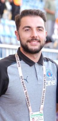 1. Lig'de cesur karar! 33'lük teknik direktöre 5 yıllık sözleşme