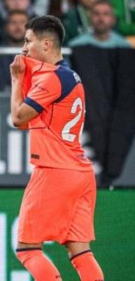 Fark bir açılıp bir kapandı! 8 gollü nefes kesen düelloyu lider kazandı