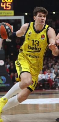 Fenerbahçe, Yunanistan'da galibiyet peşinde