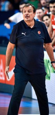 Ergin Ataman açıkladı: Ondan daha iyi