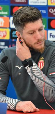 Monaco Teknik Direktörü: 'Başımızı dik tutmalıyız'