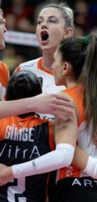 File derbisinde farklı skor! Set vermeden kazandılar