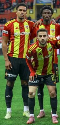 Kayserispor'un 3 ma&ccedil;tır bileğini b&uuml;ken yok