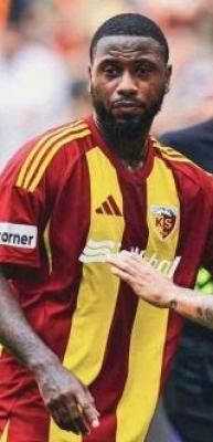 Kayserispor, S&uuml;per Lig'de en fazla kart kart g&ouml;ren 3. takım oldu